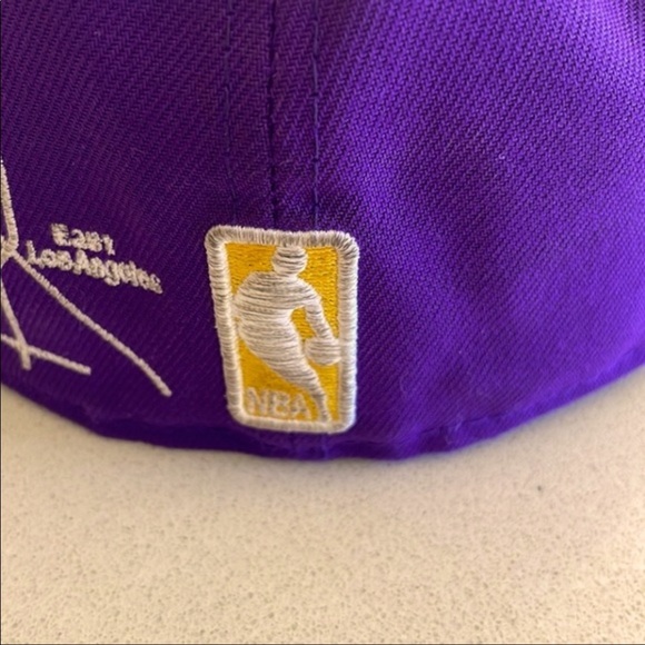 Lakers New Era Fitted Cap Size 7 - Picture 8 of 13